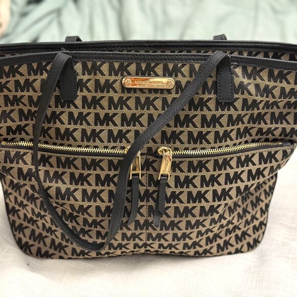🖤 Michael Kors Jet Set MK Monogram Large Zip Tote Bag - Picture 1 of 5